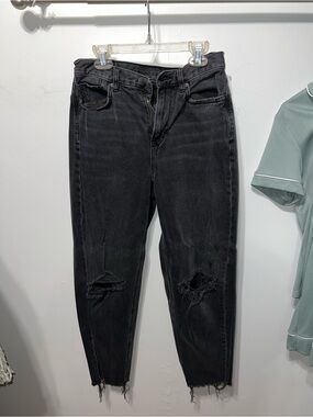 American Eagle Outfitters Black High-Rise Jeans
